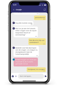 Voorbeeld van hoe een chat met de praktijk eruit kan zien via PraatmetdeDokter